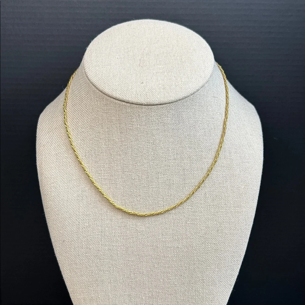 Dainty Gold Rope Necklace